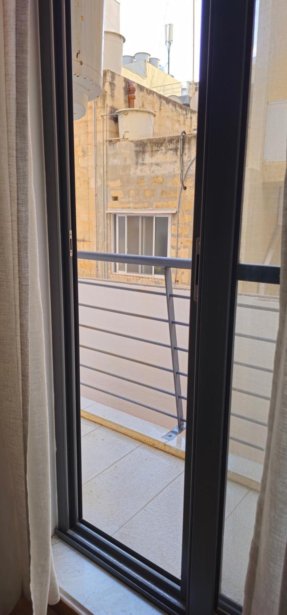 3 Floors Villa On Promenade 4 Bedrooms 3 Bathrooms Sliema Exterior foto