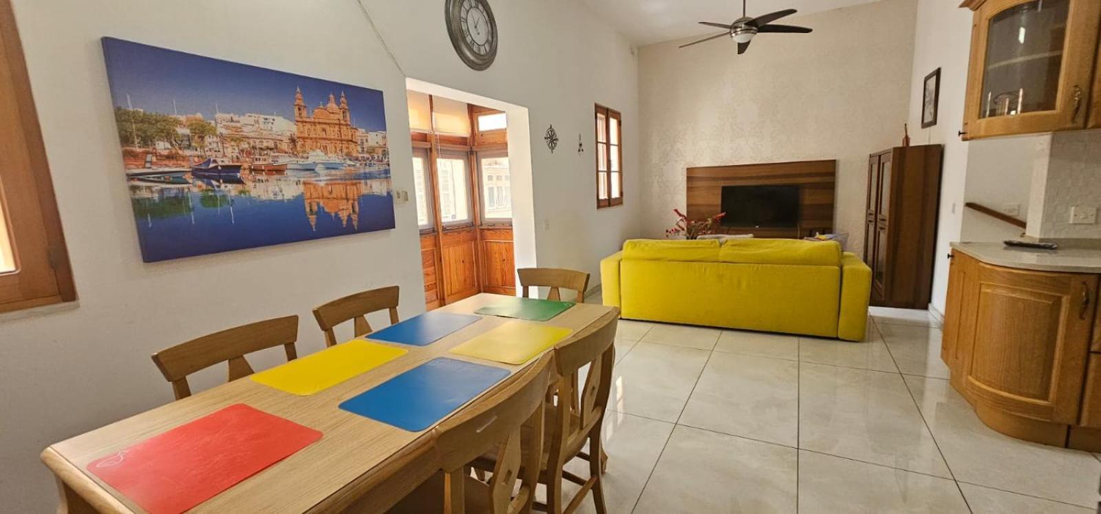 3 Floors Villa On Promenade 4 Bedrooms 3 Bathrooms Sliema Exterior foto