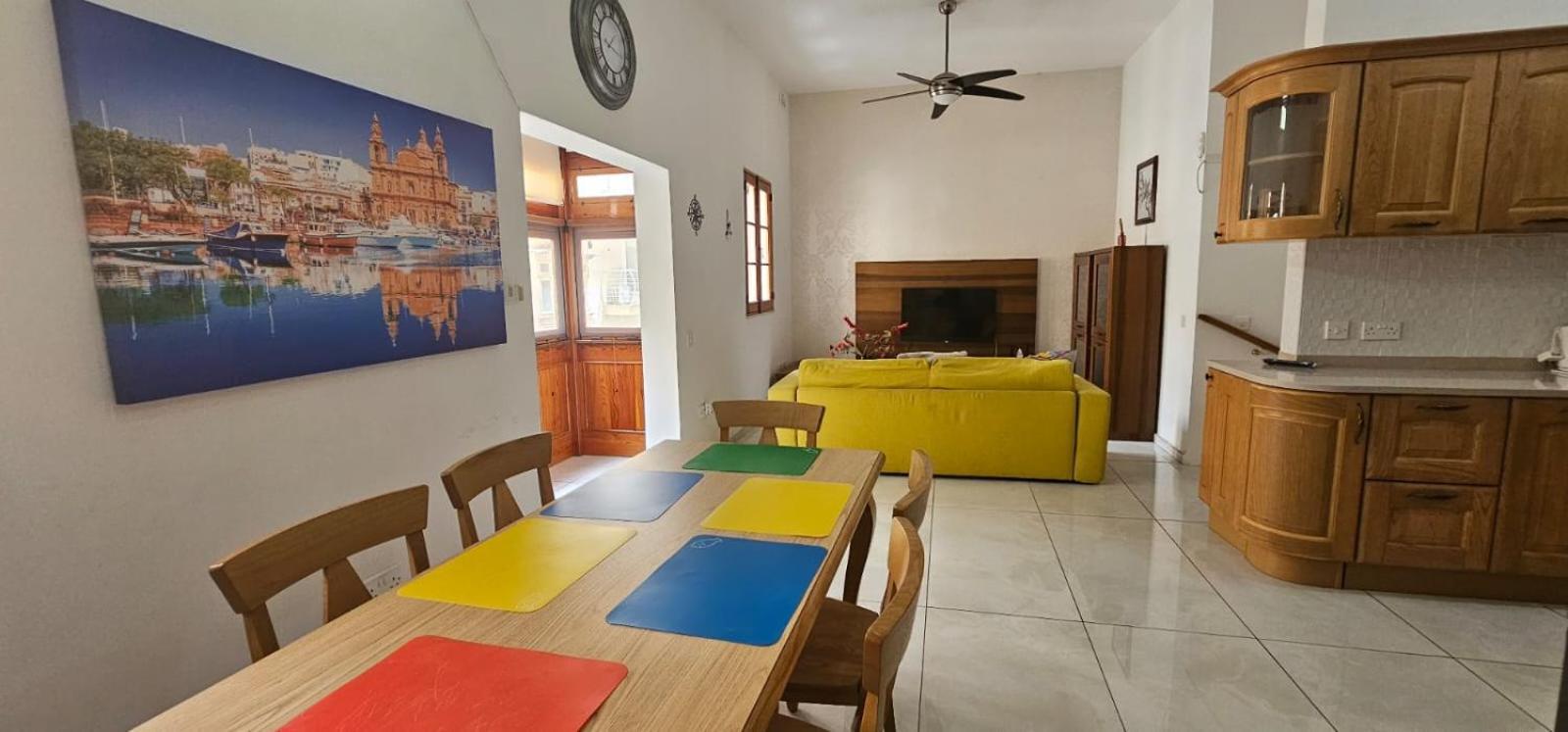 3 Floors Villa On Promenade 4 Bedrooms 3 Bathrooms Sliema Exterior foto