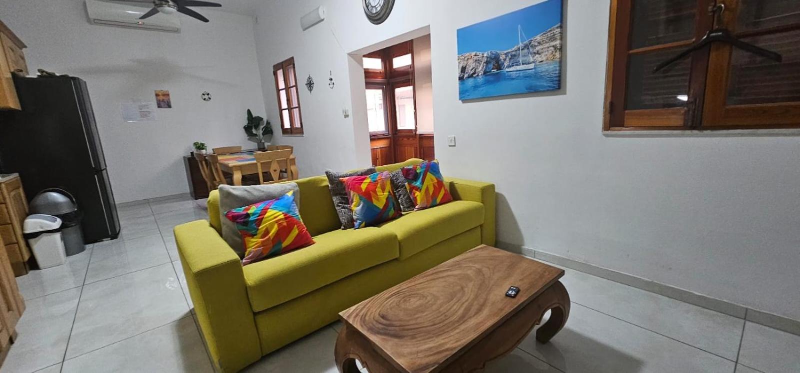 3 Floors Villa On Promenade 4 Bedrooms 3 Bathrooms Sliema Exterior foto